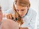 Día Mundial del Melanoma: síntomas, tratamiento e incidencia en ancianos
