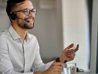 Sonrisa telefónica: qué es y cómo se consigue